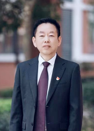 长沙市恒定高级中学校长张迪平